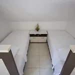 Family Friendly Seaside Cove Rapak, Hvar - 12779 Apartmán *