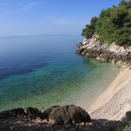 Family Friendly Seaside Cove Rapak, Hvar - 12779 아파트 *