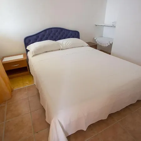 Family Friendly Seaside Cove Rapak, Hvar - 12779 Apartment