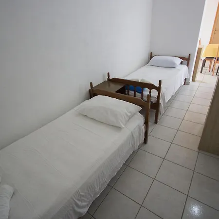 Apartment Family Friendly Seaside Cove Rapak, Hvar - 12779 *