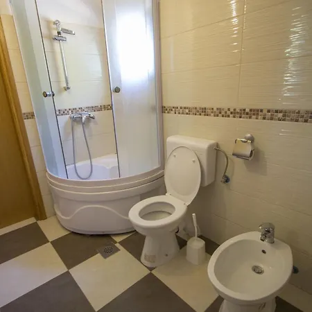 Family Friendly Seaside Cove Rapak, Hvar - 12779 Apartment Gdinj