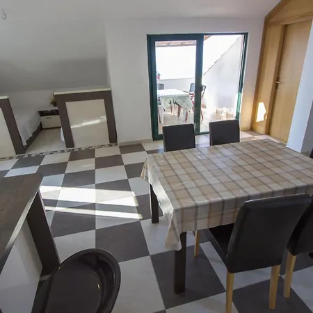Family Friendly Seaside Cove Rapak, Hvar - 12779 Gdinj