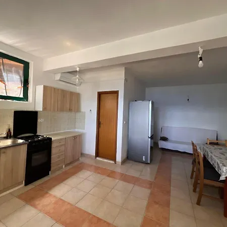 아파트 Family Friendly Seaside Cove Rapak, Hvar - 12779