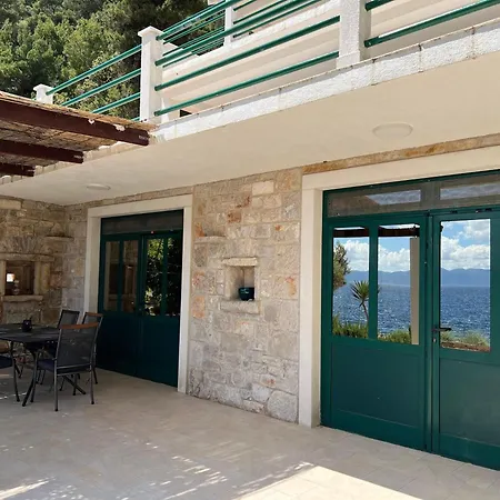 דירה Family Friendly Seaside Cove Rapak, Hvar - 12779 *