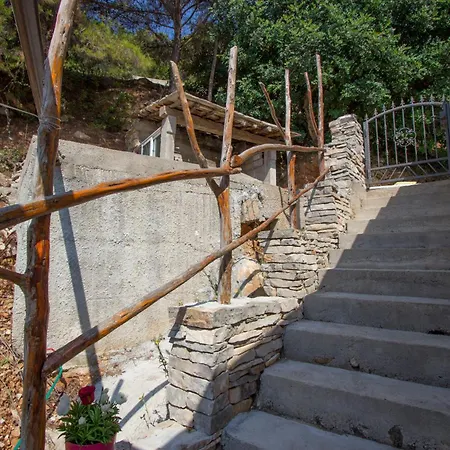 דירה Family Friendly Seaside Cove Rapak, Hvar - 12779 Gdinj