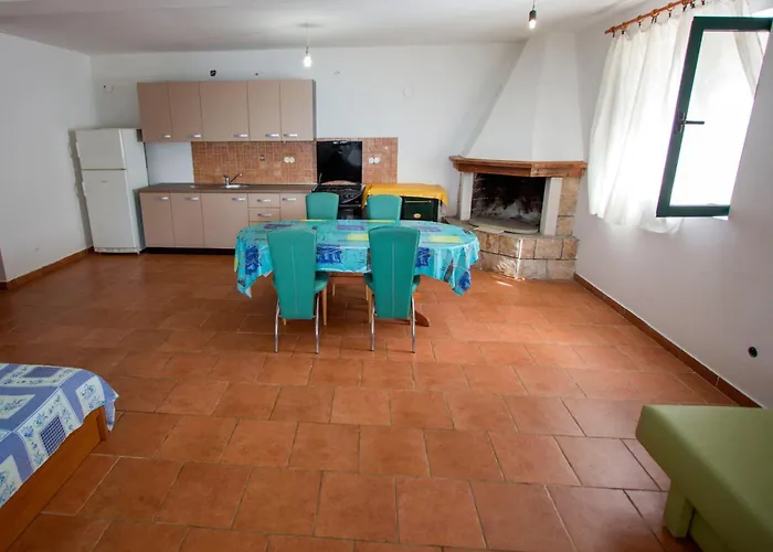 Family Friendly Seaside Cove Rapak, Hvar - 12779